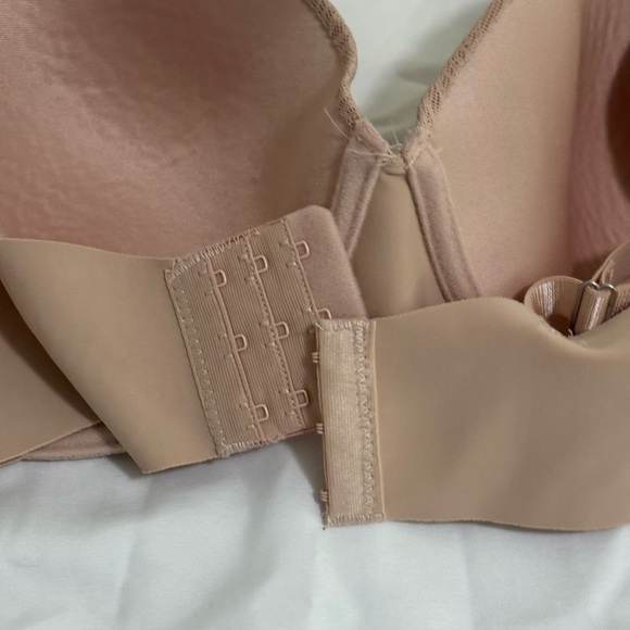 Vince Camuto Tan Seamless Bra 38 C - Picture 5 of 5